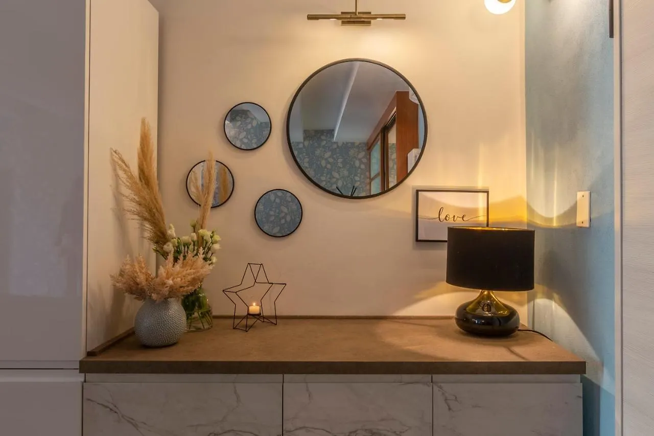 The Cozy Loft, Un Angolo Alla Moda Nel Cuore Di Verona Italië