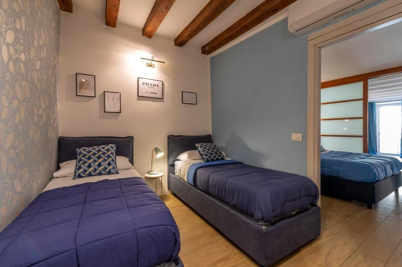 The Cozy Loft, Un Angolo Alla Moda Nel Cuore Di Verona 0*,